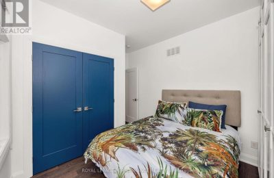 383 PRINCETON AVENUE Ottawa, Ontario K2A4E1